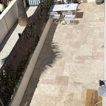 Appartement Neuf, 2 Chambres, Terrasse Plein Sud A Sainte-Maxime Exterior foto